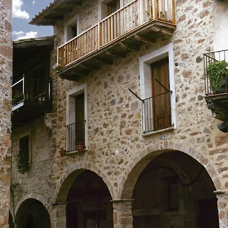 Allotjaments Placa Major-Grevol Santa Pau Luaran gambar